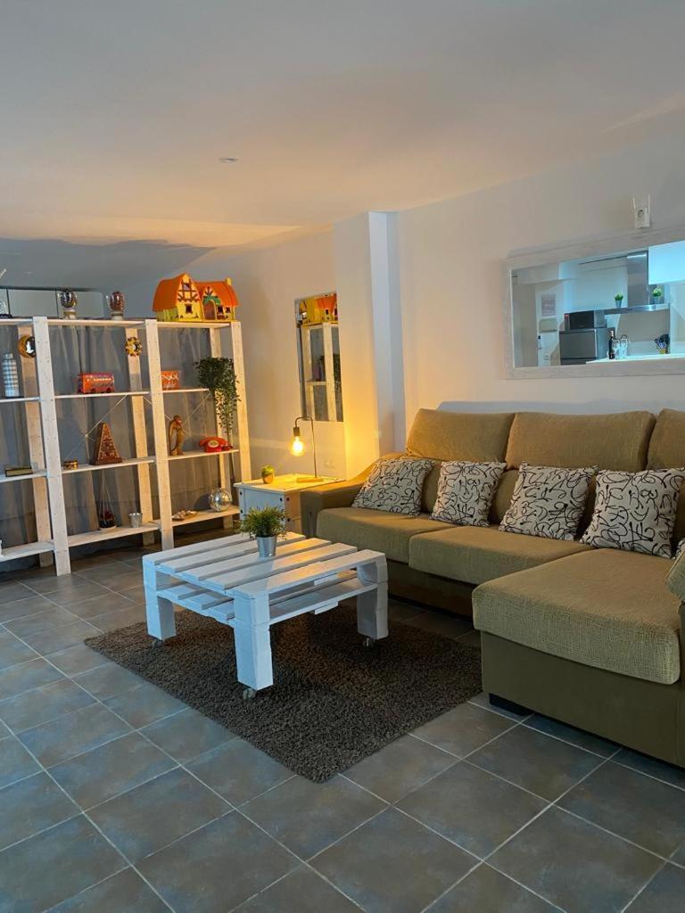Acogedor Apartamento Loft Алаурін-де-ла-Торре Екстер'єр фото
