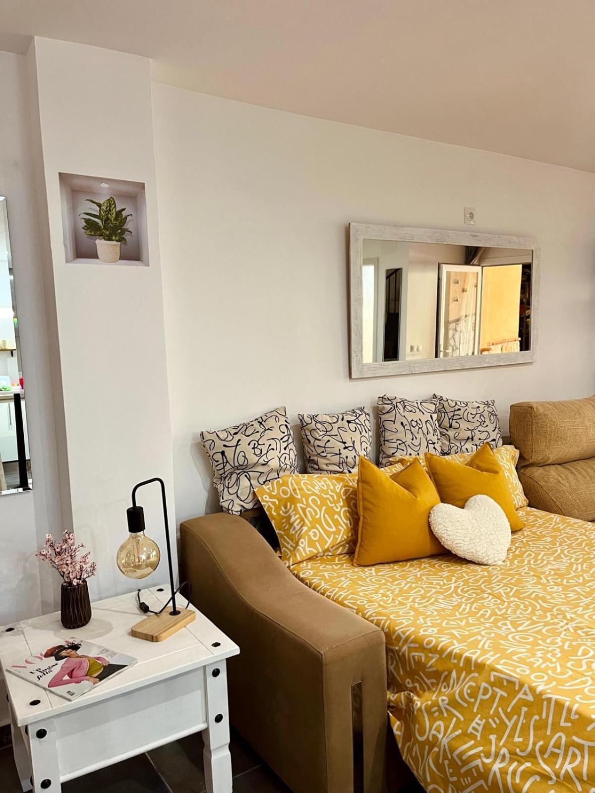 Acogedor Apartamento Loft Алаурін-де-ла-Торре Екстер'єр фото